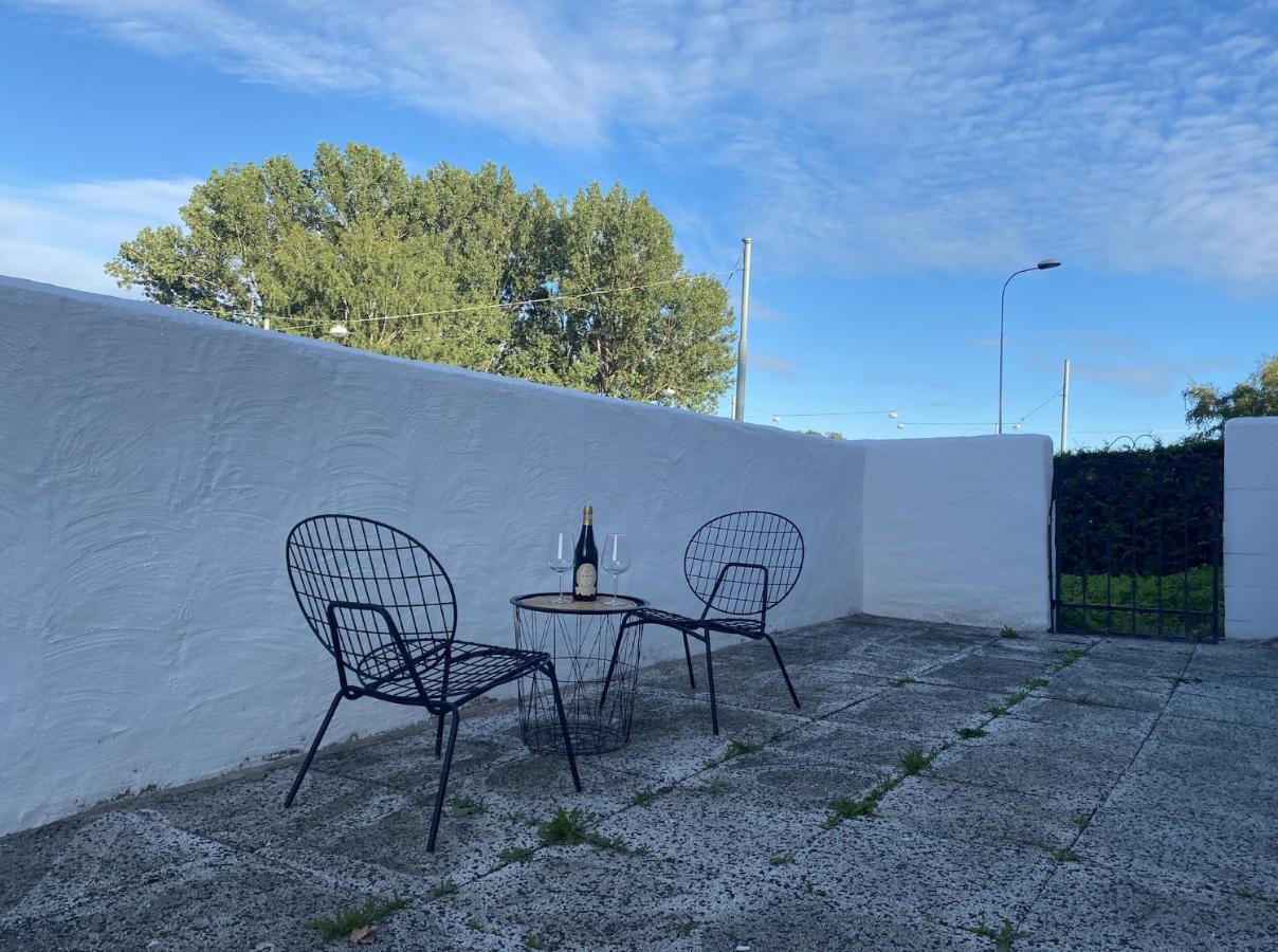 Luxurious With Free Parking Leilighet