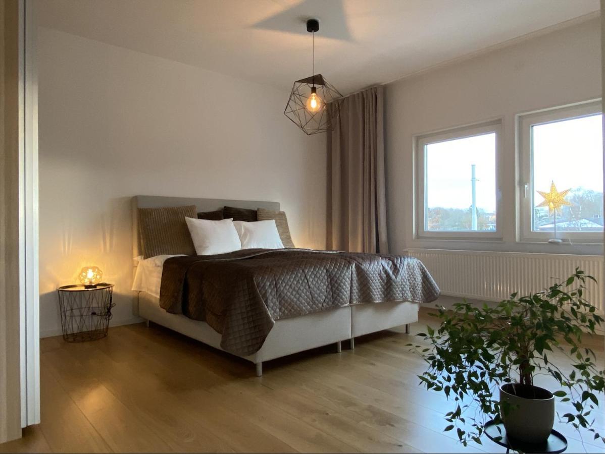 Leilighet Luxurious With Free Parking *