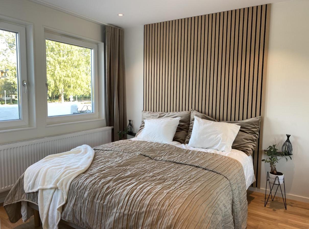 Leilighet Luxurious With Free Parking Göteborg